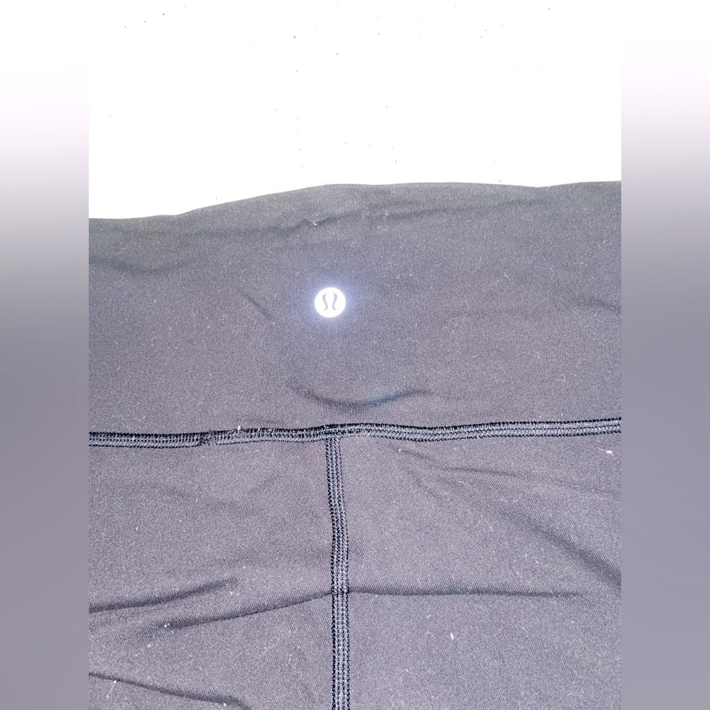 Black Lululemon Leggings size 8